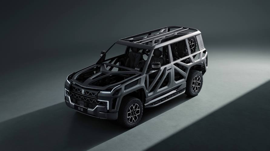 重庆石柱县清迈宝企业管理咨询仰望U8硬派越野的科技魅力，国能汽车对传统燃油车市场的冲击